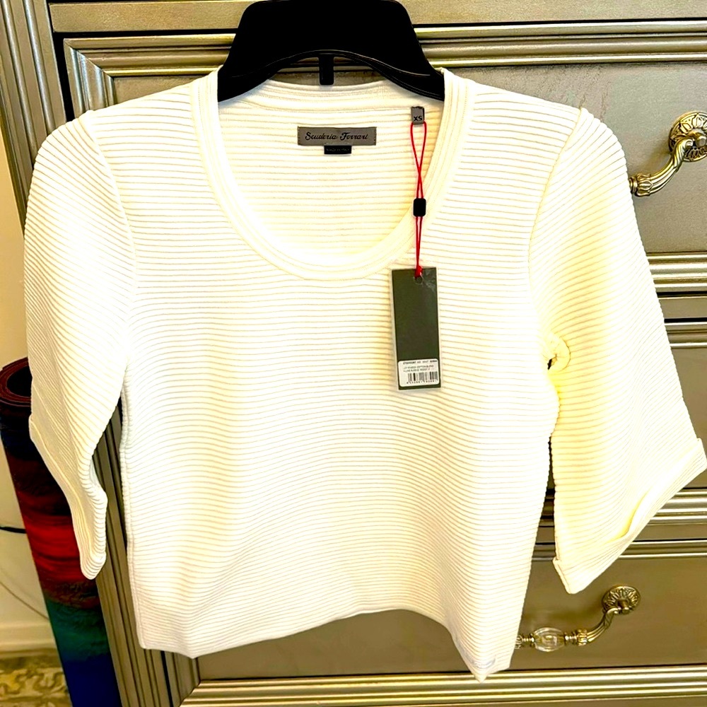 Ferrari top